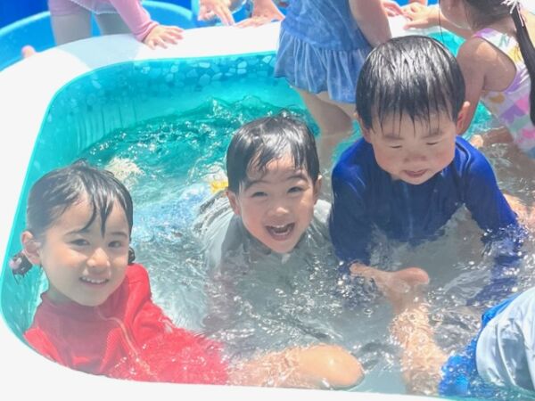 初プール　ビニールですけど・・・