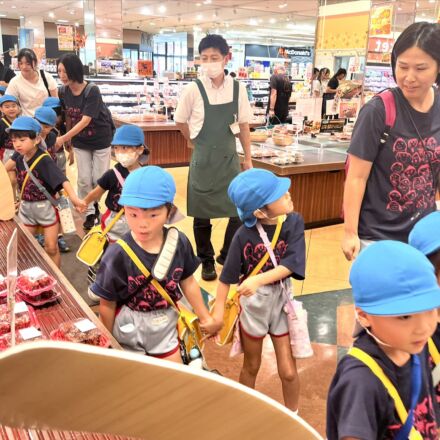探検ステージ６ グルメ館探検 年長　