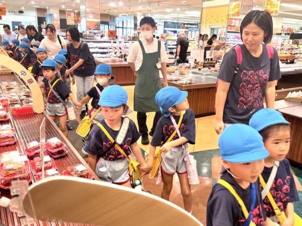 探検ステージ６ グルメ館探検 年長　